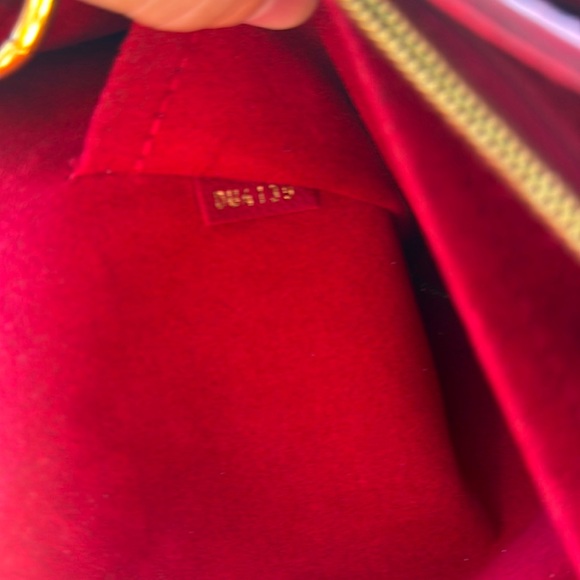 COPY - LOUIS VUITTON - Picture 8 of 9